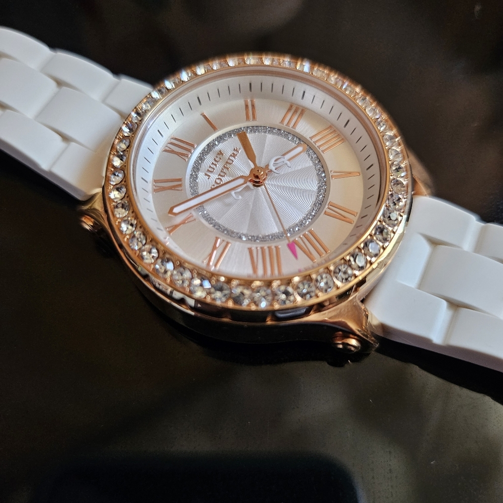 Juicy Couture Rose Gold Watch Timepieces Silicone Wasteband Swarovoski Crystals